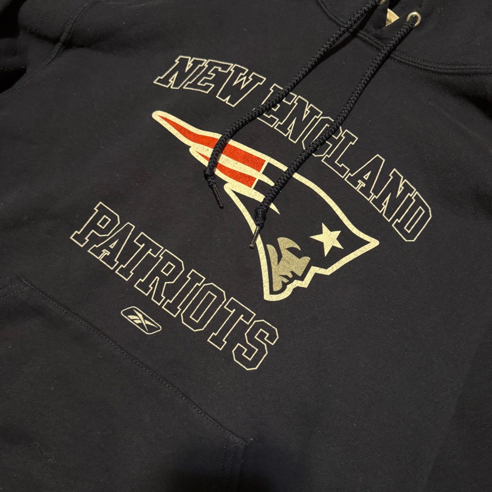 NFL New England Patriots Navy Hoodie - Picture 2 of 4
